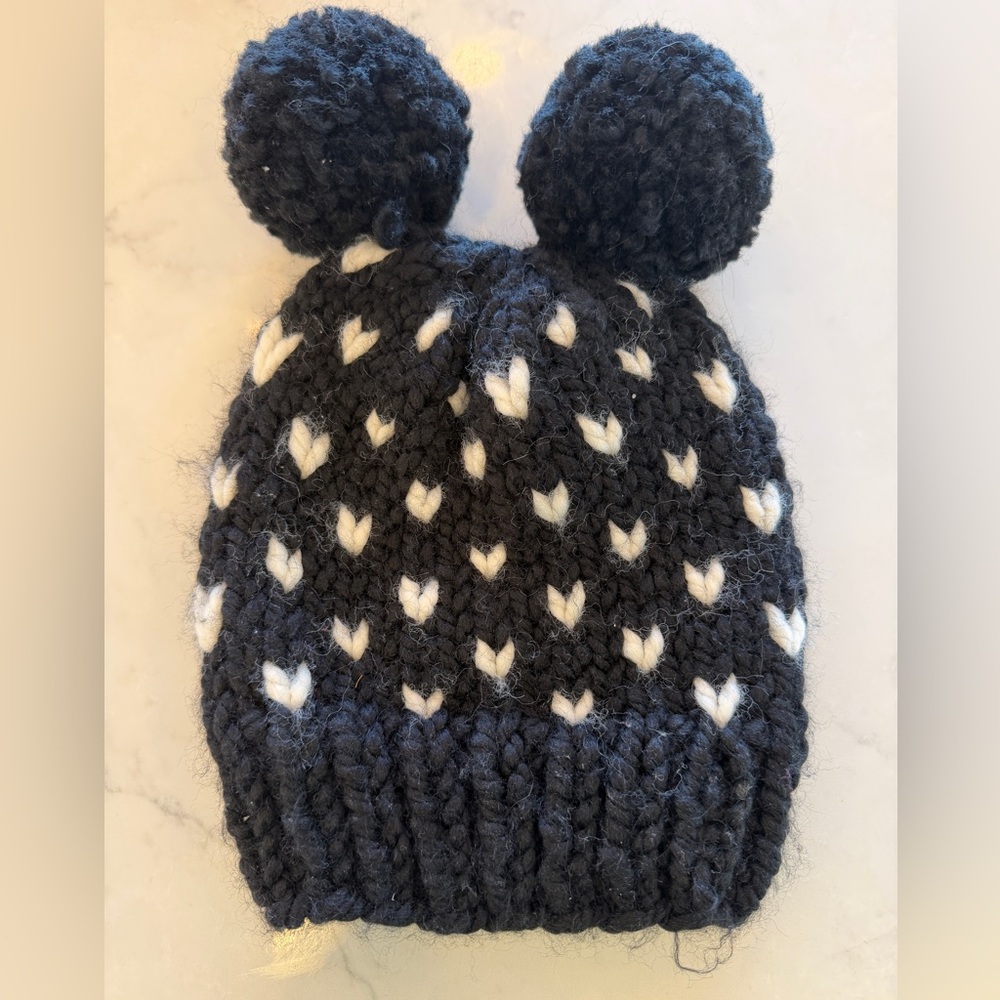 Girls Minnie Mouse Heart Knit Hat Size 18 months- 2 1/2 years 24 months Disney
